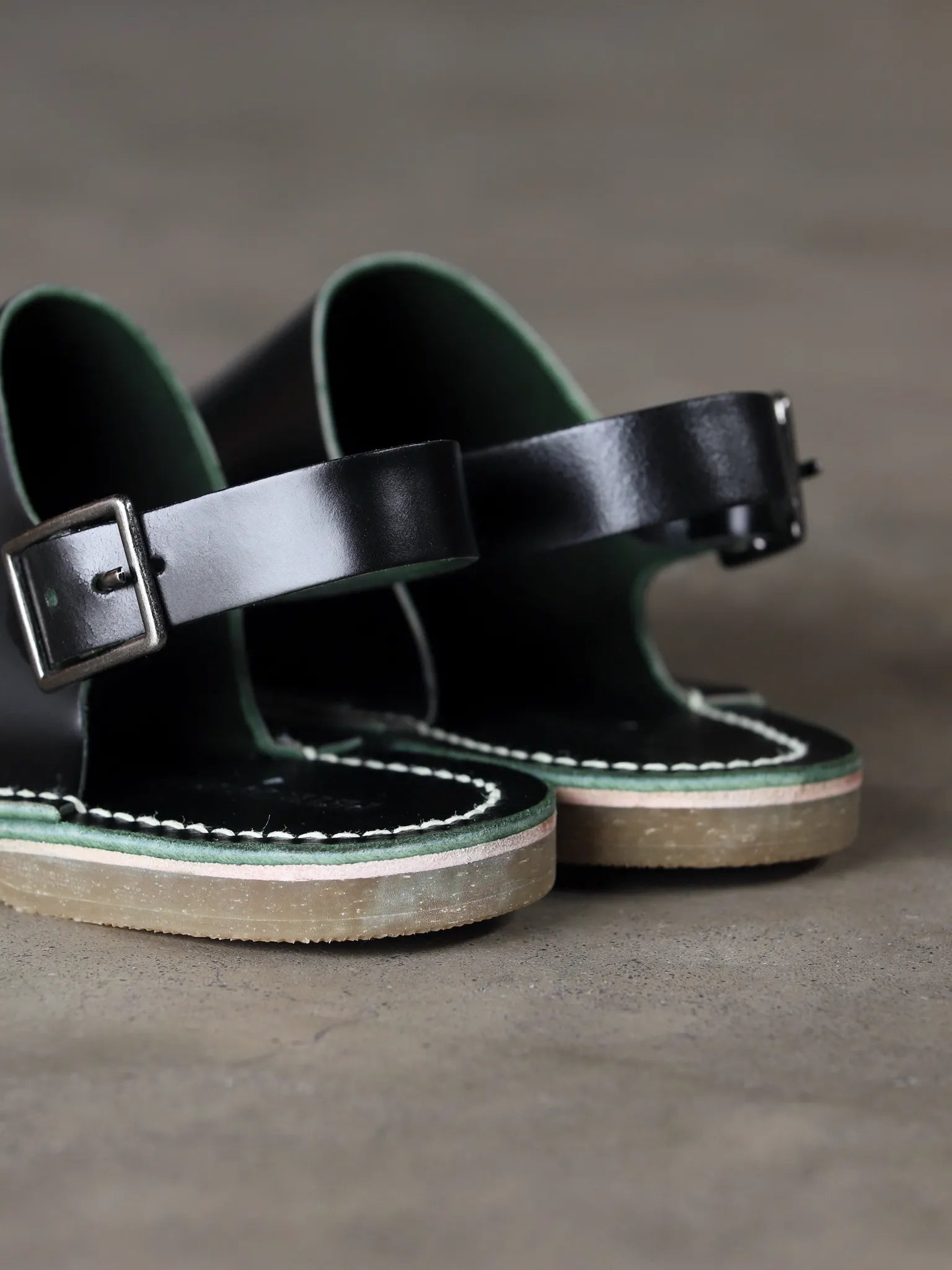 petrosolaum-bb-sandals-dark-green-black-7