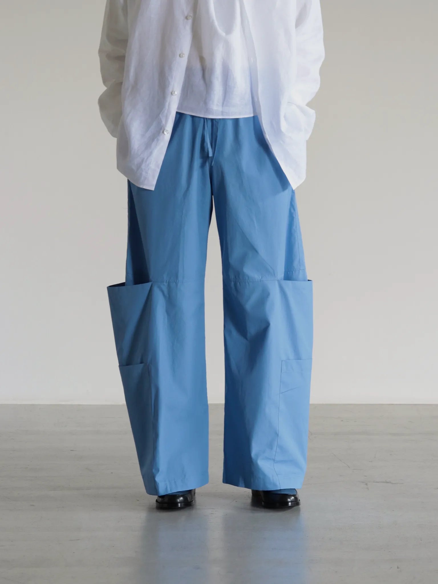 sagenation-parachute-trousers-azure-blue-1