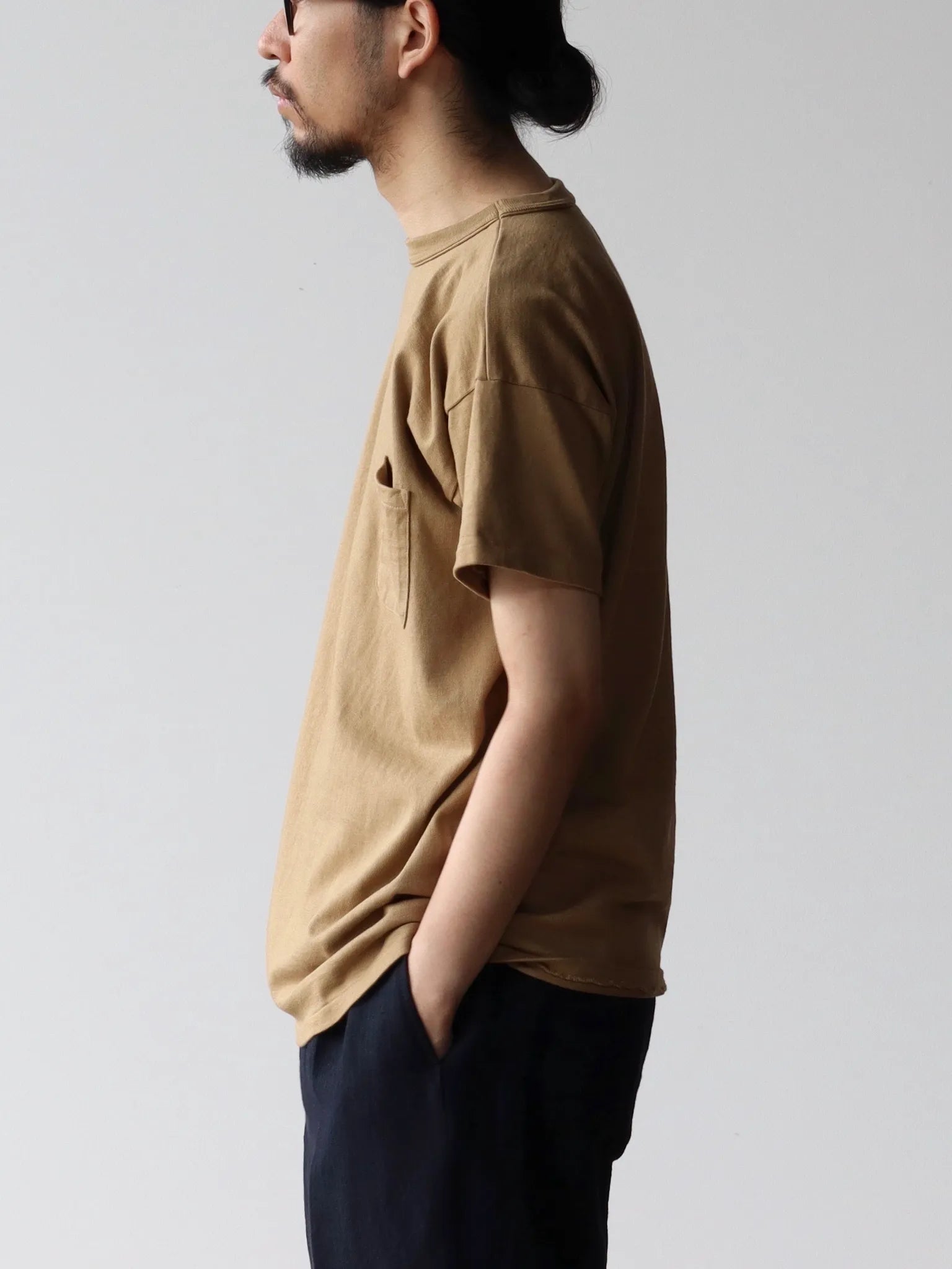 taiga-takahashi-tee-shirt-camel-2