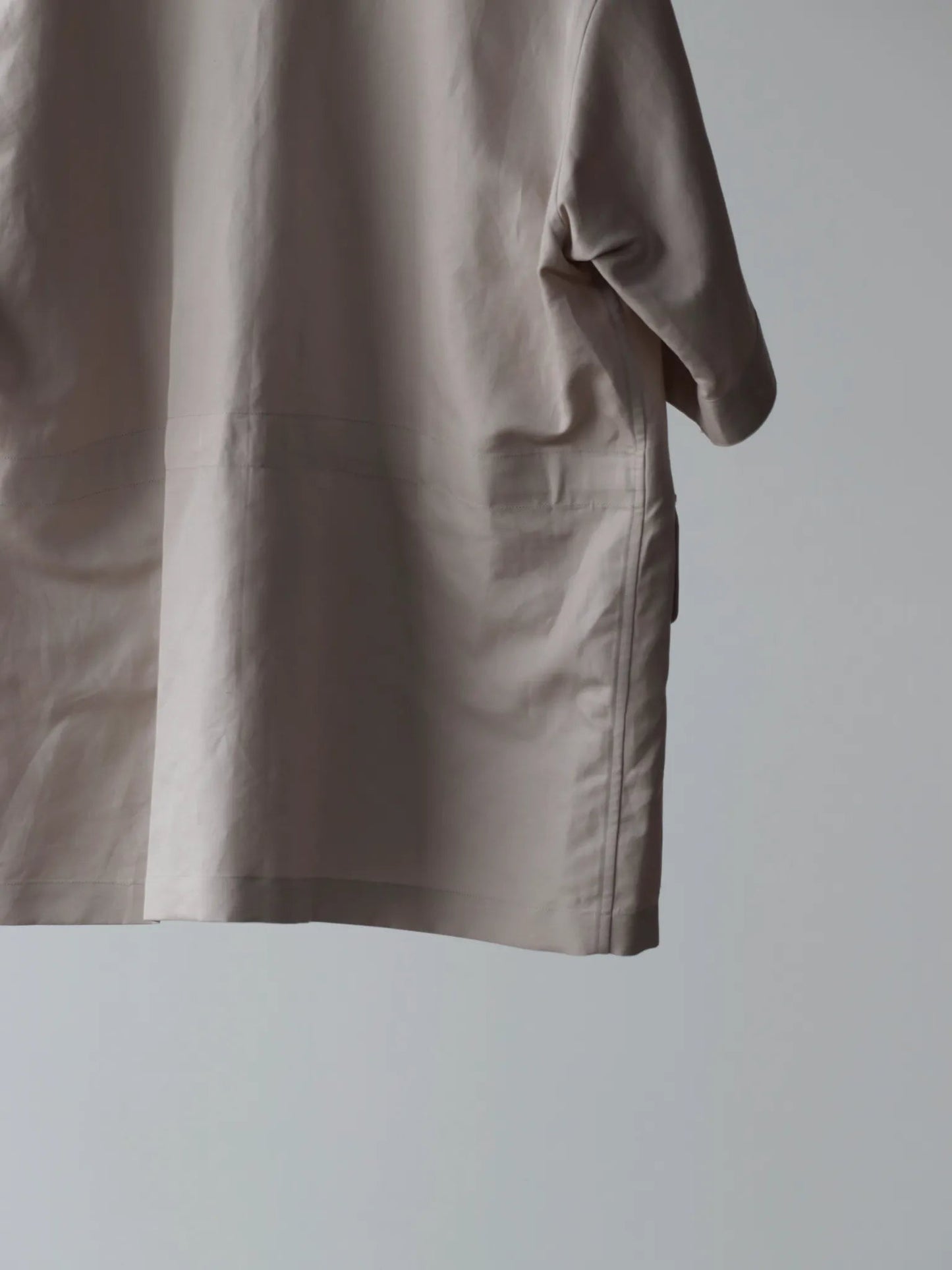 the-clasik-safari-jacket-short-sleeve-light-beige-5