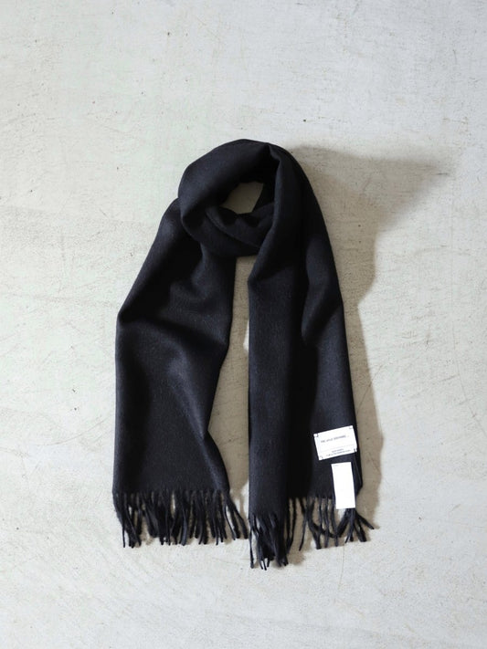 the-inoue-brothers-brushed-scarf-black-1